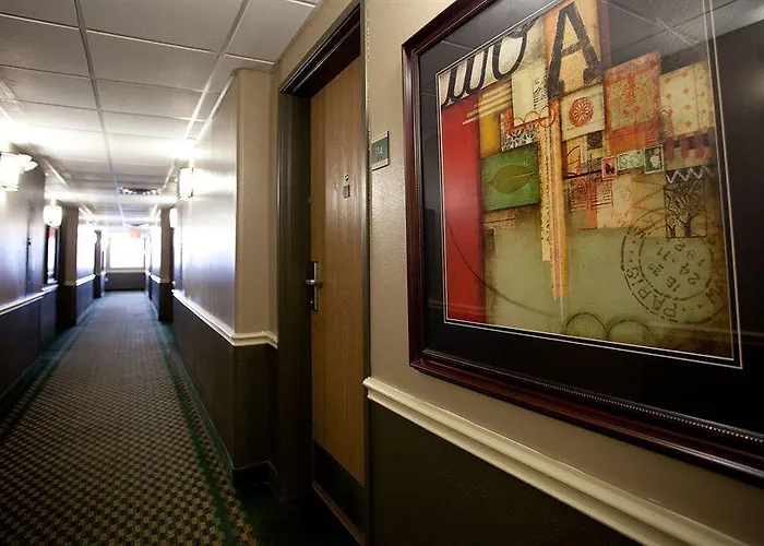 Western & Hotel