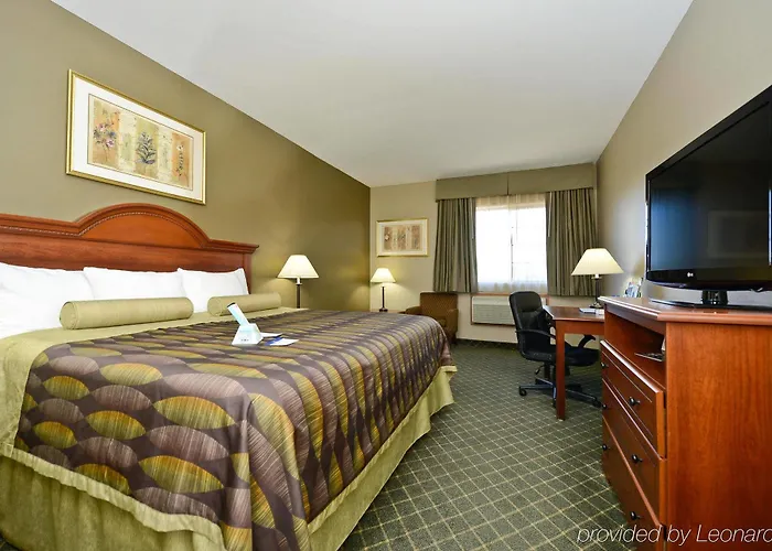 Western & Hotel