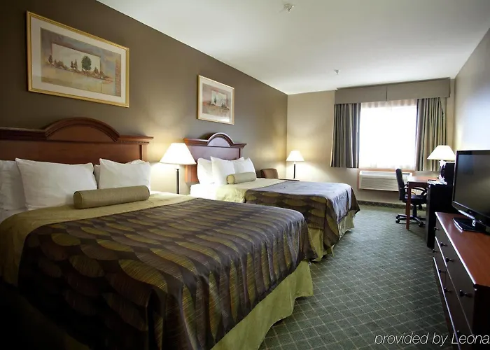Western & Hotel